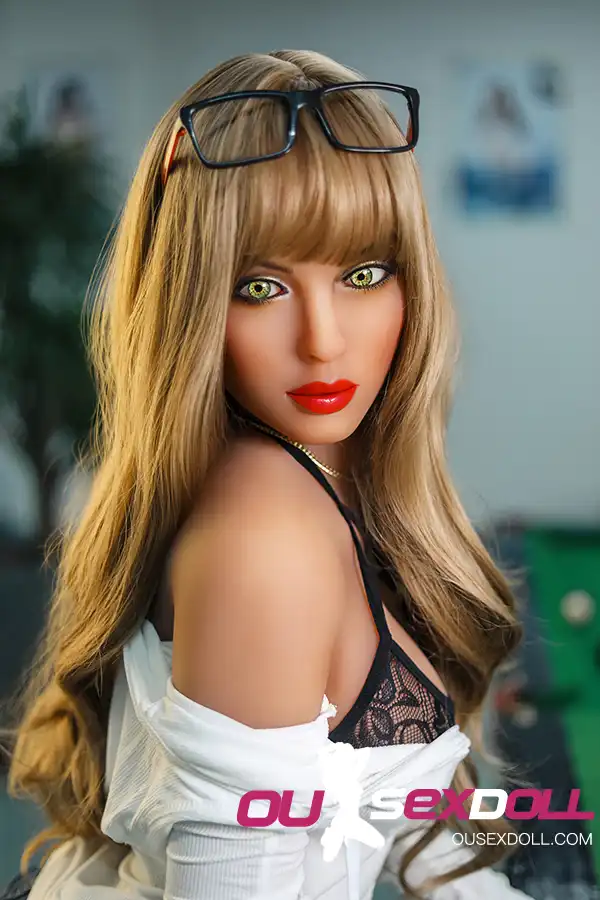 C Cup Blond Curly Curvy Sex Doll 3