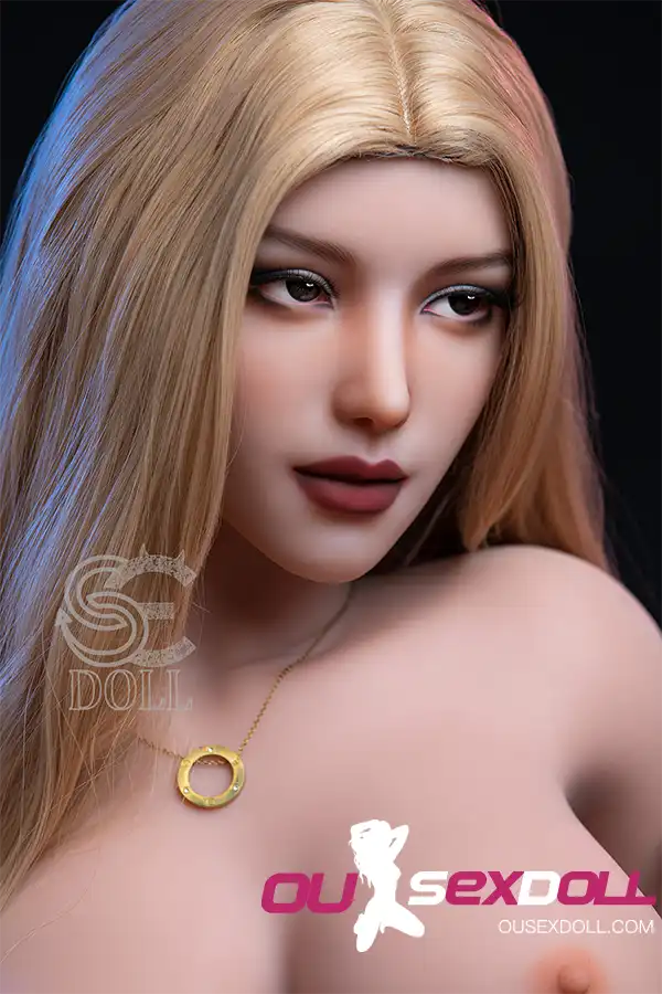 H Cup Mature Large Butt Realistic Sex Doll 8