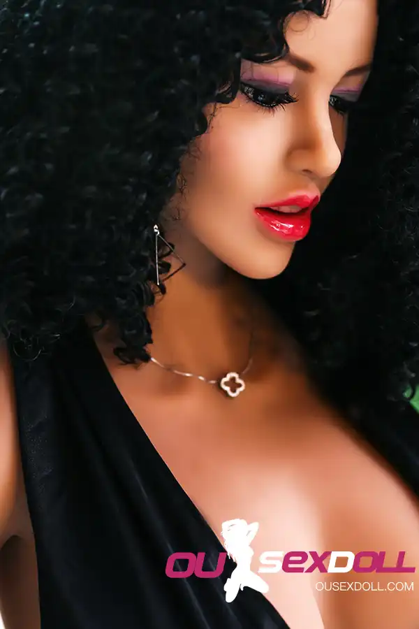 D Cup Black Curly Hair Curvy Sex Doll 3