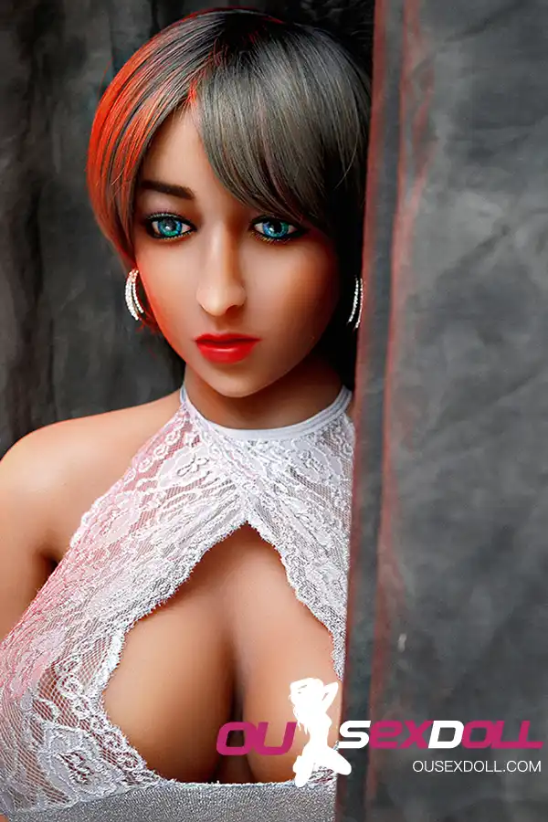 D Cup Short Hair Velká prsa Cool Sex Doll 1