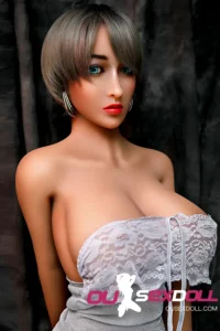 D Cup Short Hair Velká prsa Cool Sex Doll 2