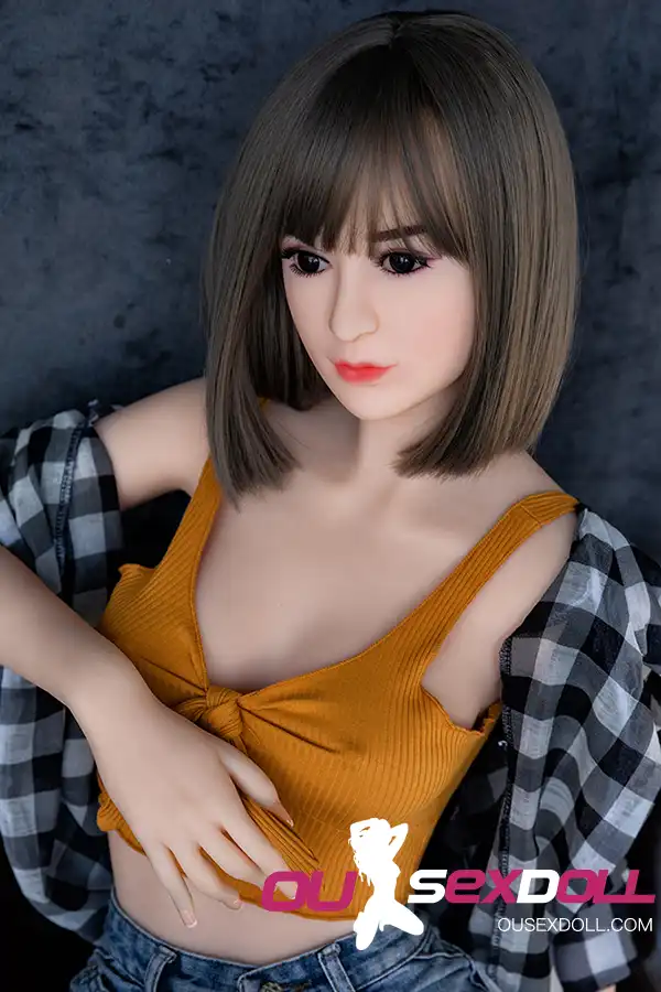 B Cup Short Hair Japanese Skinny Sex Doll 3