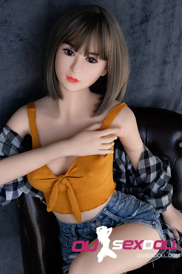 B Cup Short Hair Japanese Skinny Sex Doll 4