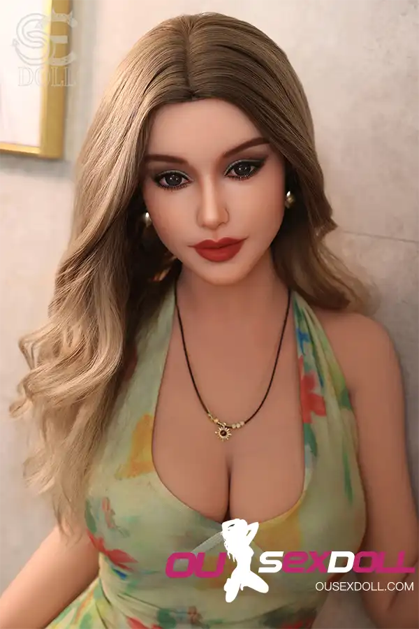 C Cup Mature Alluring Life Size Sex Doll 7