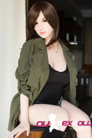 C Cup Asian Short Hair Cool Sex Doll 2