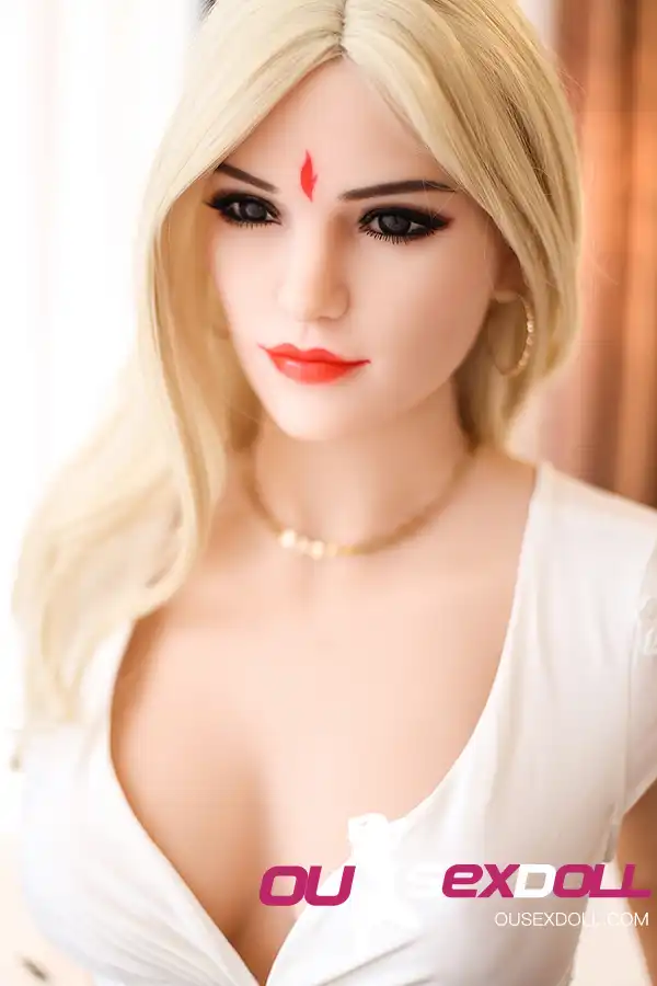 C Cup Blonde Sexy Mature Adult Sex Doll 5