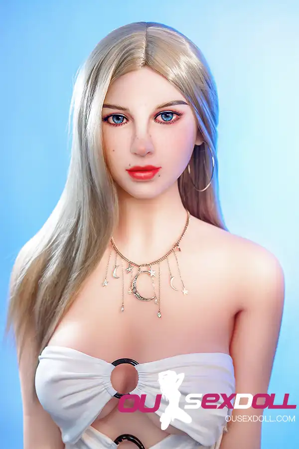 C Cup Mature Lifelike Sexy Sex Doll 1