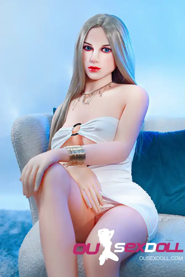 C Cup Mature Lifelike Sexy Sex Doll 8