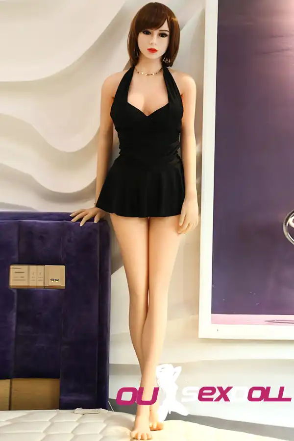 C Cup Short Hair Mature Real Sexy Sex Doll 10