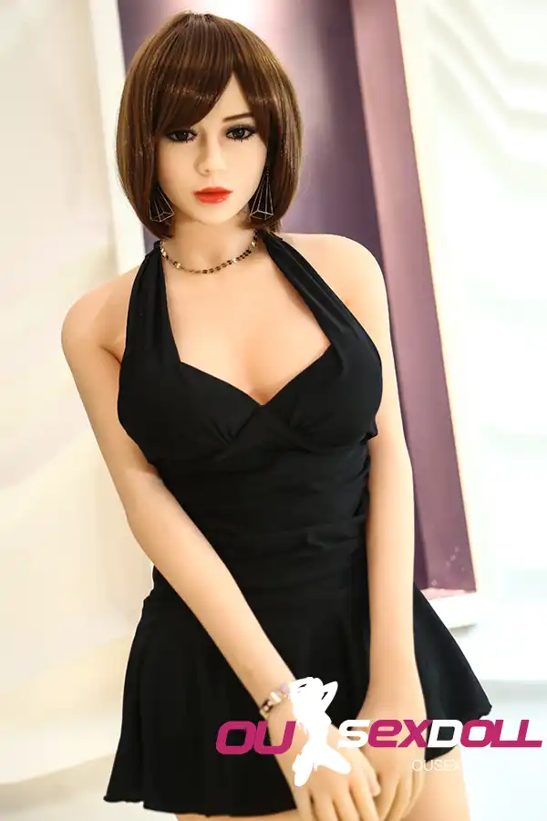 C Cup Short Hair Mature Real Sexy Sex Doll 7