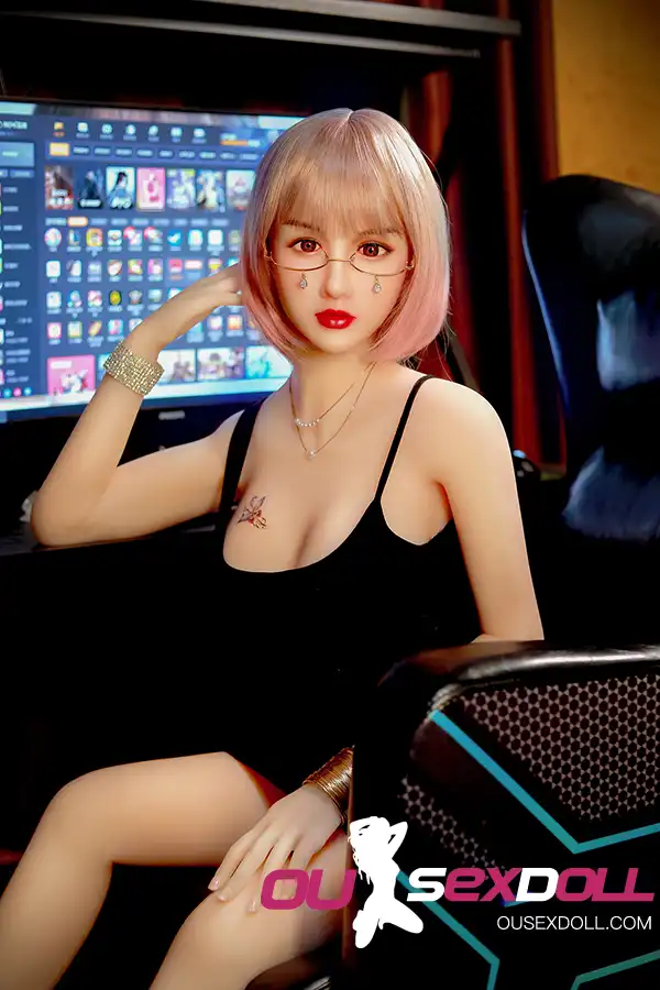 D Cup Sexy Short Hair Natural Skin Real Sex Doll 1