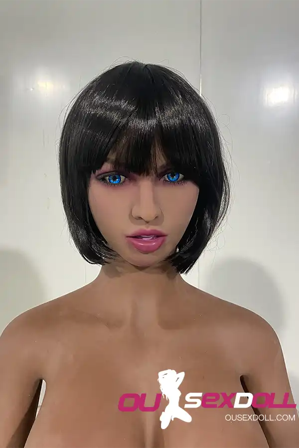 Tan Color Short Hair Lifelike Adult Doll 20