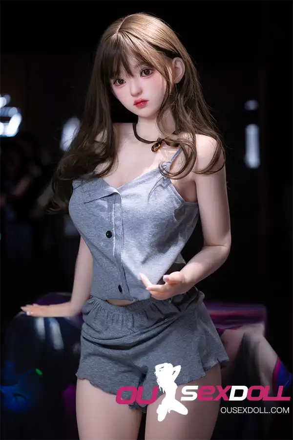 Medium Breasts Beautiful Asian Fair Skin Sex Doll 10