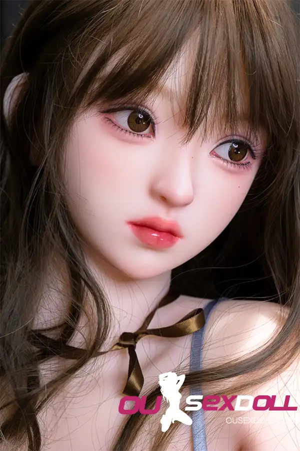 Medium Breasts Beautiful Asian Fair Skin Sex Doll 8