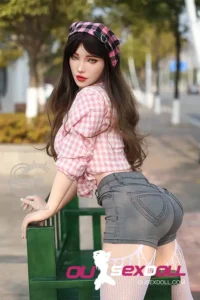 E Cup Outdoor Big Butt Curvy Lifelike Sex Doll 1