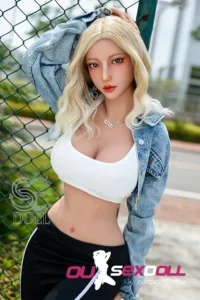 F Cup Big Breasts Full Figure Charming Sex Doll 2