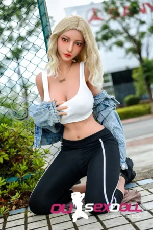 F Cup Big Breasts Full Figure Charming Sex Doll 7