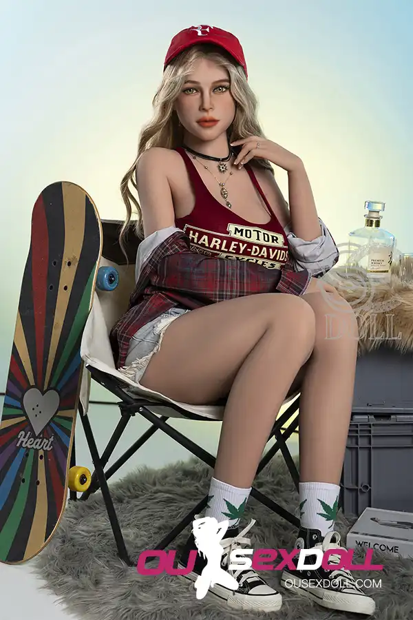F Cup Curly Hair Full Bust Realistic Sex Doll 14