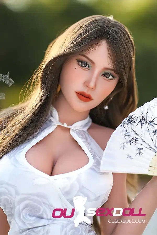 F Cup Curvy Chinese Cheongsam Elegant Sex Doll 14