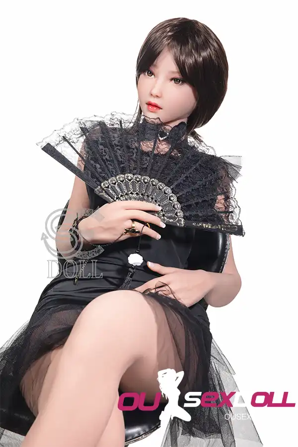 F Cup Elegant Big Breasts Lifelike Sex Doll 9