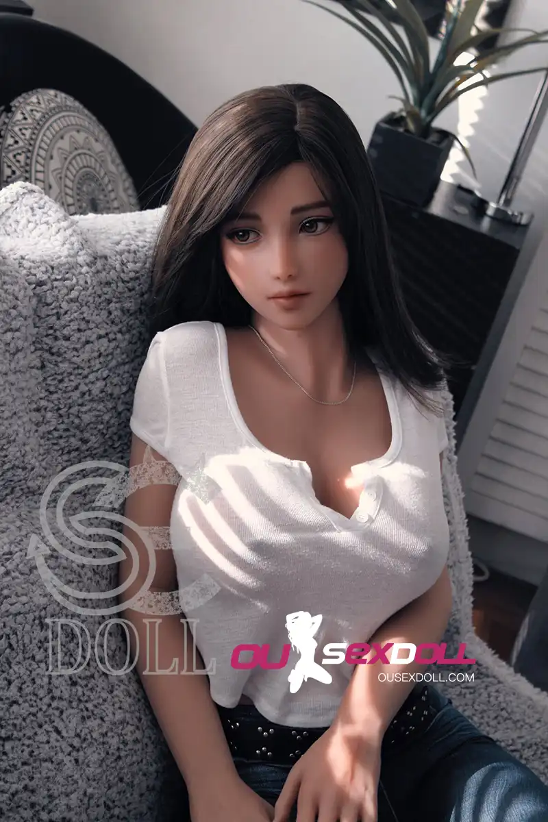 F Cup Elegant Big Bust Realistic Sex Doll 33