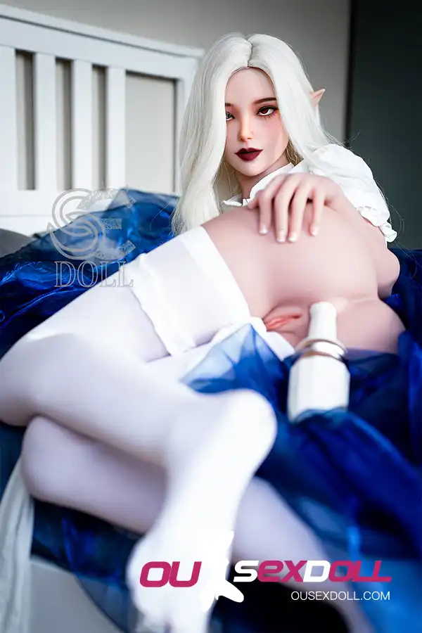 F Cup Full Bust Alluring Realistic Sex Doll 2