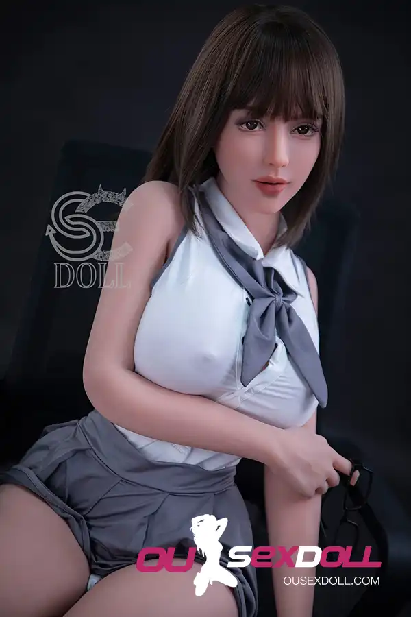 F Cup Mature Short Hair Realistic Sex Doll 1