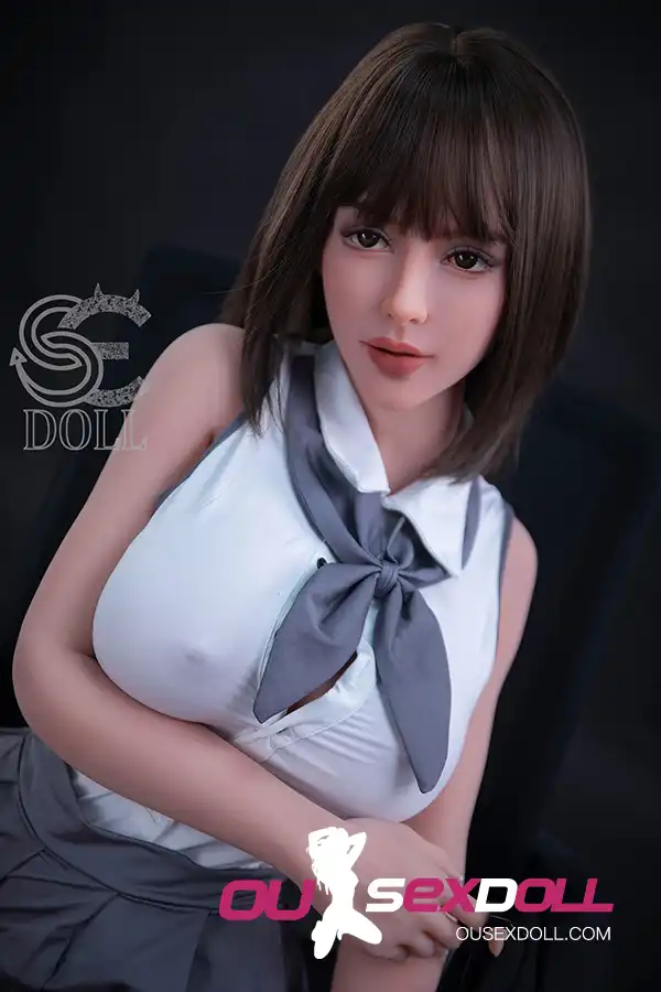 F Cup Mature Short Hair Realistic Sex Doll 2