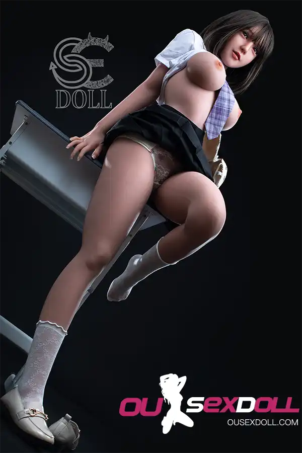 F Cup Short Hair Big Bust Lifelike Sex Doll 6