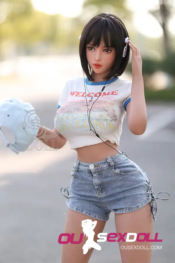 F Cup Short Hair Sexy Big Breasts Sex Doll 9