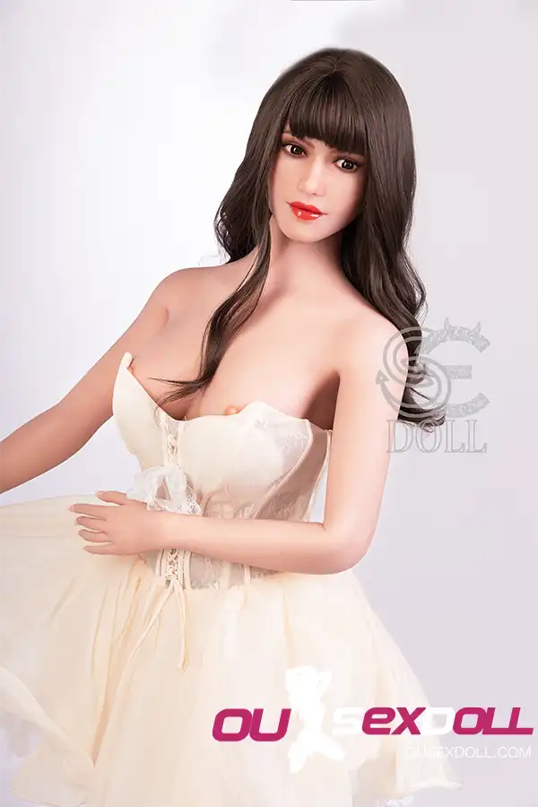 E Cup Curvy Big Breasts Lifelike Sex Doll 10