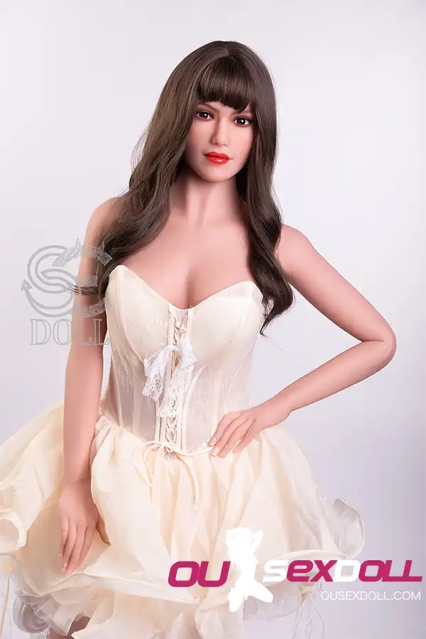 E Cup Curvy Big Breasts Lifelike Sex Doll 15