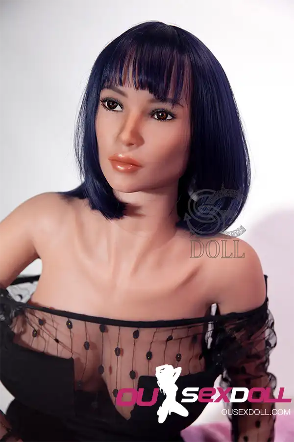 E Cup Muscular Short Hair Realistic Sex Doll 14