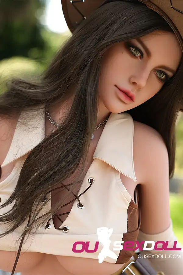 F Cup Huge Breasts Outdoor Lifelike Sex Doll 6