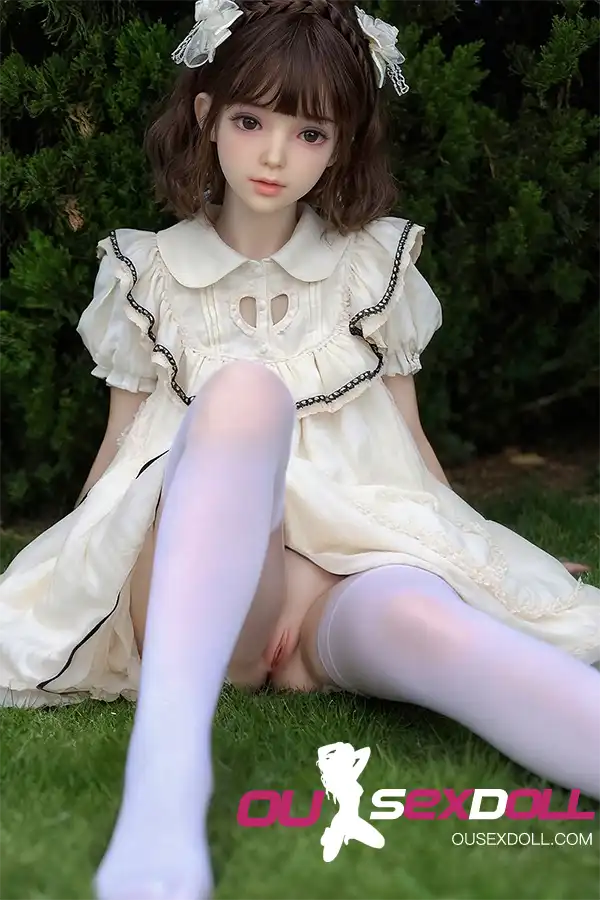 White Lolita Style Asian Real Lovely Sex Doll 11