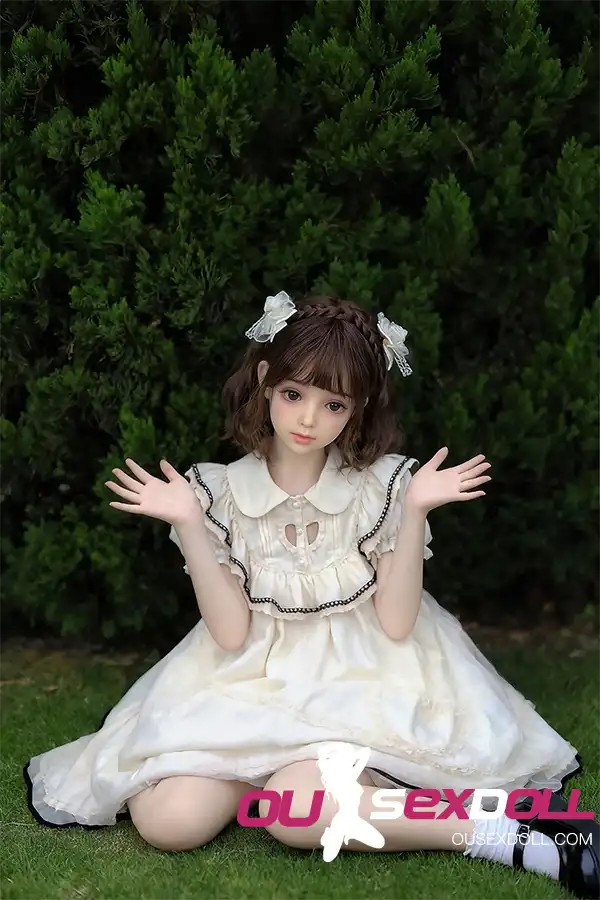 White Lolita Style Asian Real Lovely Sex Doll 12