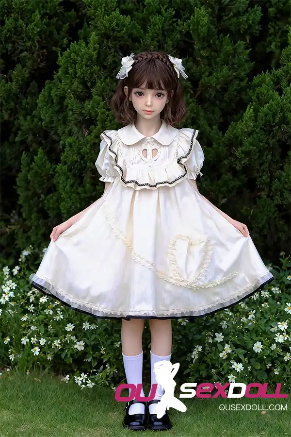 White Lolita Style Asian Real Lovely Sex Doll 13