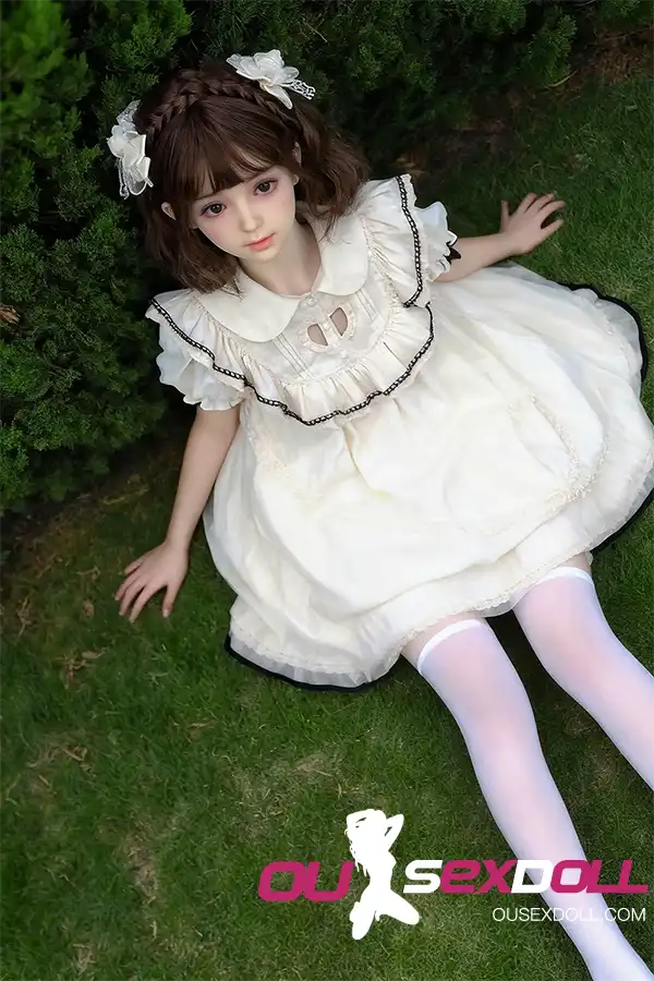 White Lolita Style Asian Real Lovely Sex Doll 5