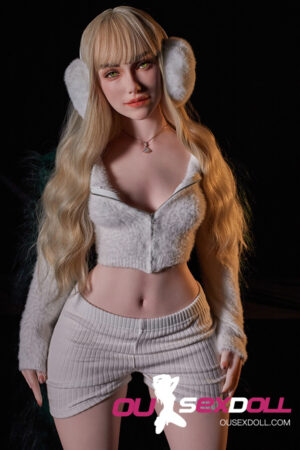 A Cup Small Bust Huge Butt Realistic Sex Doll 5