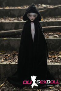 Long White Hair Outdoor Petite Realistic Sex Doll 5