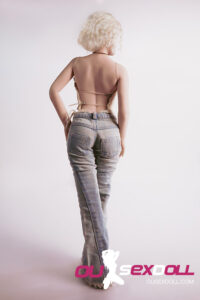 Short Hair Petite Full Body Sex Doll 10